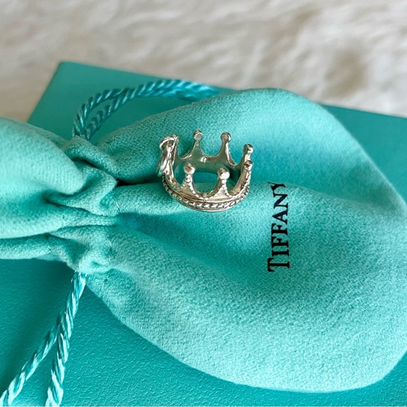 Tiffany and Co. Crown Charm - Picture 5 of 12